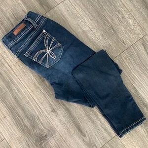 Wallflower Stretch Dark Denim Skinny Jeans Size 13